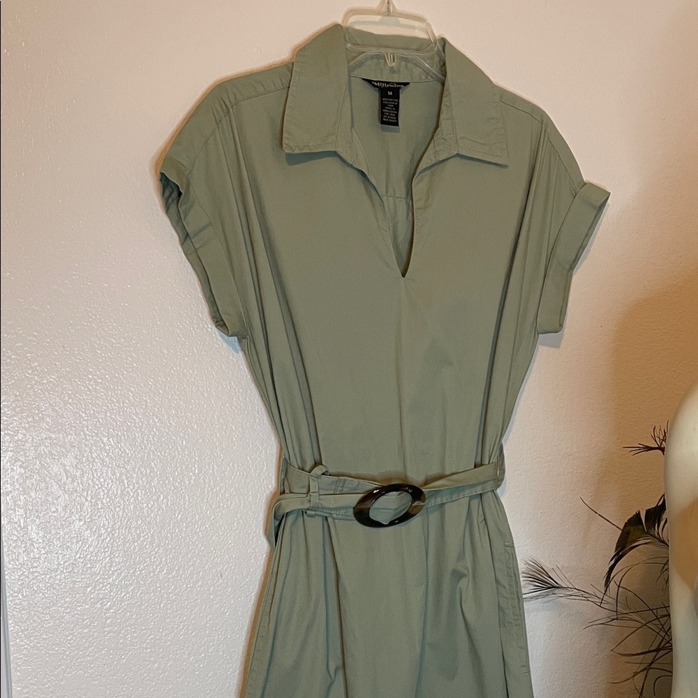 Elegant Green Maxi Dress with pockets new